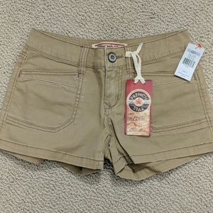 Khaki shorts